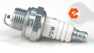 Chainsaw Repair  Replacing the Spark Plug Poulan Part  952030150 [upl. by Siul146]