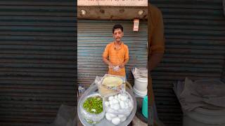 কাগজে করে খাবার দিচ্ছে 🤬  food shortvideo kolkatastreetfood minivlog shortvideo porota [upl. by Doley]