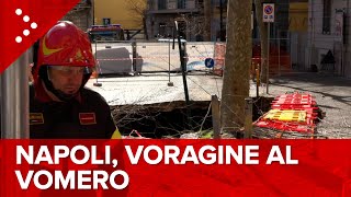 LIVE Voragine a Napoli Vigili del Fuoco al lavoro al Vomero diretta video [upl. by Panayiotis806]