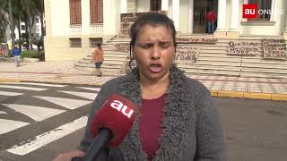 Recicladores fazem protesto em frente a prefeitura de Erechim [upl. by Eikciv]