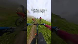 C’est n’importe quoi tout le monde double n’importe où 🤣 L’adrénaline des Mass Race 📈 mtb race [upl. by Deery]