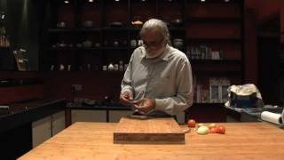 Iain Sinclair Cardsharp  knife skills video review [upl. by Ahsita]