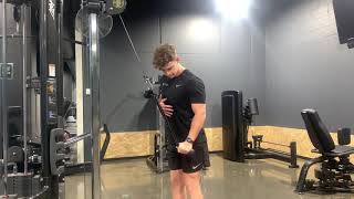 Exercise Tutorial  Unilateral Cable Tricep Extension [upl. by Meijer]