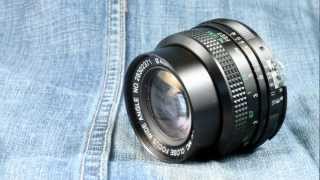 Vivitar 28mm f2 Close Focus [upl. by Bergess]