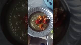 sauce arachide en cour food cooking cuisine duo [upl. by Nylecaj]