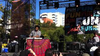 Toro y Moi Blessa live [upl. by Nahem]