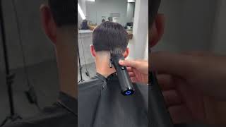 The contrast of a taper on dark hair 😮‍💨😮‍💨😮‍💨 barber newhairstylist barberlife fade menshair [upl. by Malonis]