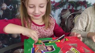 Шок Что едят дети под Новый год Ужасно невкусно The Bean Boozled Advent Calendar Challenge [upl. by Kliman695]