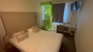 Hôtel Restaurant Campanile SaintQuentinenYvelines room walkthrough 🇫🇷 [upl. by Torrie819]