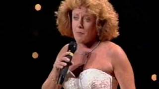 Judys Turn To Cry  Lesley Gore  Melbourne 1989 [upl. by Coralie]