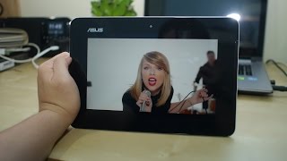 ASUS PadFone S Station First Look [upl. by Beaufort642]