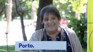 quotJá não me sinto entre dois riosquot  Ana Luísa Amaral [upl. by Ingram]