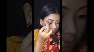 Two color eyeshadow tutorialeye makeup tutorial for beginnerseyemakeup easymakeuptutorial [upl. by Nnaytsirk]