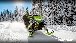 LE MXZ et Renegade 2018  SkiDoo [upl. by Bucky]