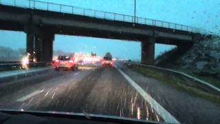 25 NOV 2010 BELGIUM JABBEKE  DOORNIK quotON THE HIGHWAY E40 E403 429 1st snow [upl. by Bivins244]