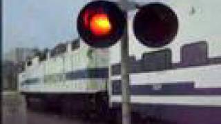 Metrolink 858 through San Clemente forgets to stop  pier [upl. by Ennaear]