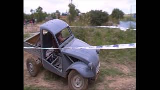 Trial 2cv 4x4 SaintPaulet 2015 [upl. by Akiemehs]