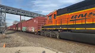 Bluebonnet BNSF 1755 on YJOL202 in Joliet IL [upl. by Antone]