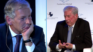 La entrevista de Marcelo Longobardi a Mario Vargas Llosa  2° Cena Anual en Buenos Aires [upl. by Rana62]