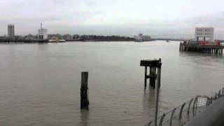 LowHigh Tide on River Thames [upl. by Amolap]