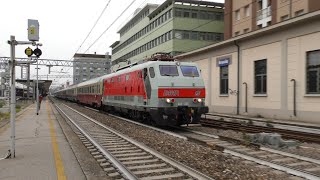 20231208 E 444046 con il treno dei mercatini di Natale per Trento e Bolzano [upl. by Sedruol]