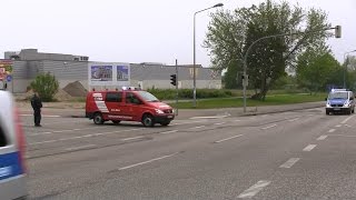 Löschzug BF Rostock trifft auf Polizei Kolonne [upl. by Desta]