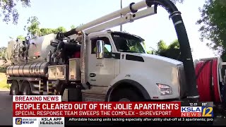 Shreveport Police Special Response Team clears out Jolie Apartments [upl. by Dyrraj]