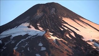 Chiles Villaricca volcano calm red alert remains [upl. by Yelrac]