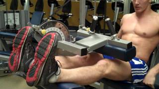 How To Seated Leg Curl Cybex [upl. by Houston]