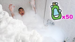 50 SHAMPOO FLASCHEN VS BADEWANNE  SCHAUM EXPERIMENT  Kelvin und Marvin [upl. by Jay12]