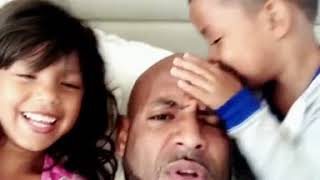 Booba sambiance avec ses enfants sur le son quotCanettequot de Ohmondieusalva [upl. by Mariel]