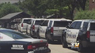 Man In Custody After SWAT Standoff At Dallas Apartment Complex [upl. by Aisercal]