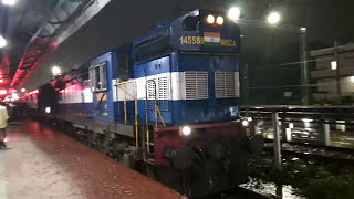 17032 HYDERABAD MUMBAI EXPRESS [upl. by Pantheas208]