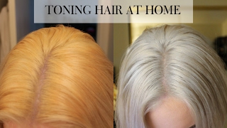 TONING BLEACHED HAIR AT HOME  Wella T18 [upl. by Leik]