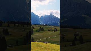 Die Seiser Alm in den Dolomiten in Südtirol [upl. by Cedric684]