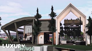 Bloxburg Luxury Realistic Modern House  House Build [upl. by Enyar]