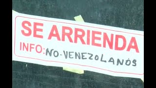 Por algunos mala paga varios bogotanos se niegan a arrendarles a venezolanos  Noticias Caracol [upl. by Thomajan]