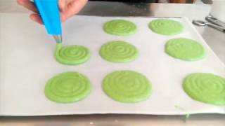 RECETTE FACILE DES MACARONSطريقة الماكرون [upl. by Nitnert]