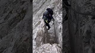 Genialer klettersteig in den dolomiten Via Ferrata dei Finanzieri YouTubeCreatorCommunity [upl. by Anialem]