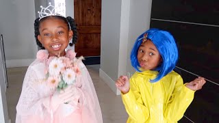 Can You Guess Our Halloween Costumes  Sekora amp Sefari Play Vlogs [upl. by Katherina928]