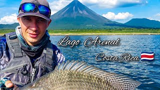 Pesca en kayak Lago Arenal Costa Rica  Guapote Machaca y una buena Tilapia 🇨🇷 [upl. by Lejeune6]