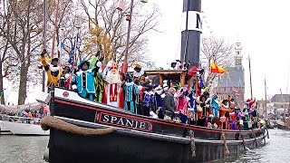 Sinterklaaslied Zie ginds komt de stoomboot [upl. by Dorothea]