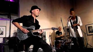 Klangprobe Skunk Anansie  Hedonism Just because you feel good [upl. by Ennoryt563]