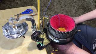 Knitting on an Erlbacher Gearhart Bumblebee 60 cylinder [upl. by Aisha]