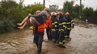 Vier Tote durch Hochwasser in Rumänien [upl. by Nylirek]