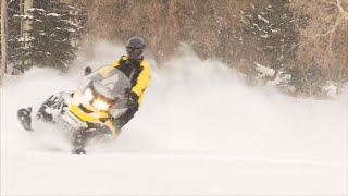 Ski Doo Skandic Review [upl. by Hairehcaz132]