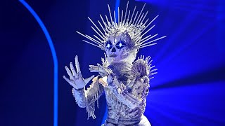 „The Masked Singer“Finale DSDSStar Sarah Lombardi gewinnt als Skelett [upl. by Ahsenrad27]