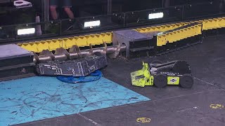 Whiplash vs Valkyrie  Battlebots World Championship 2020 Round Of 16  Bots Fan [upl. by Novy]