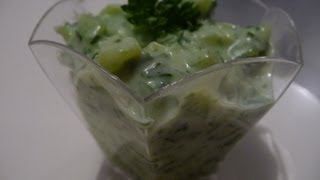 Apéritif de Noël  Sauce tzatziki végétalienne  par JULIANA de la chaîne Youtube FitnessBienEtre [upl. by Nennerb]