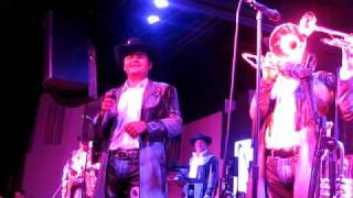 Traficantes Michoacanos en VIVO  Banda Machos [upl. by Lodie]